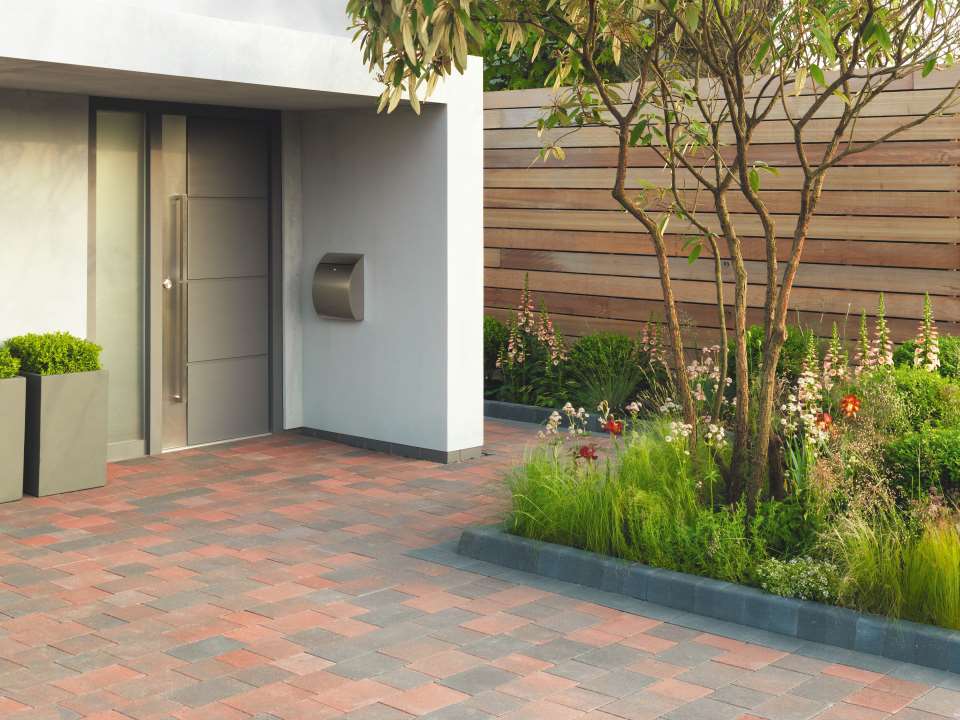 Avenu Smooth Driveway Block Paving Stonemarket